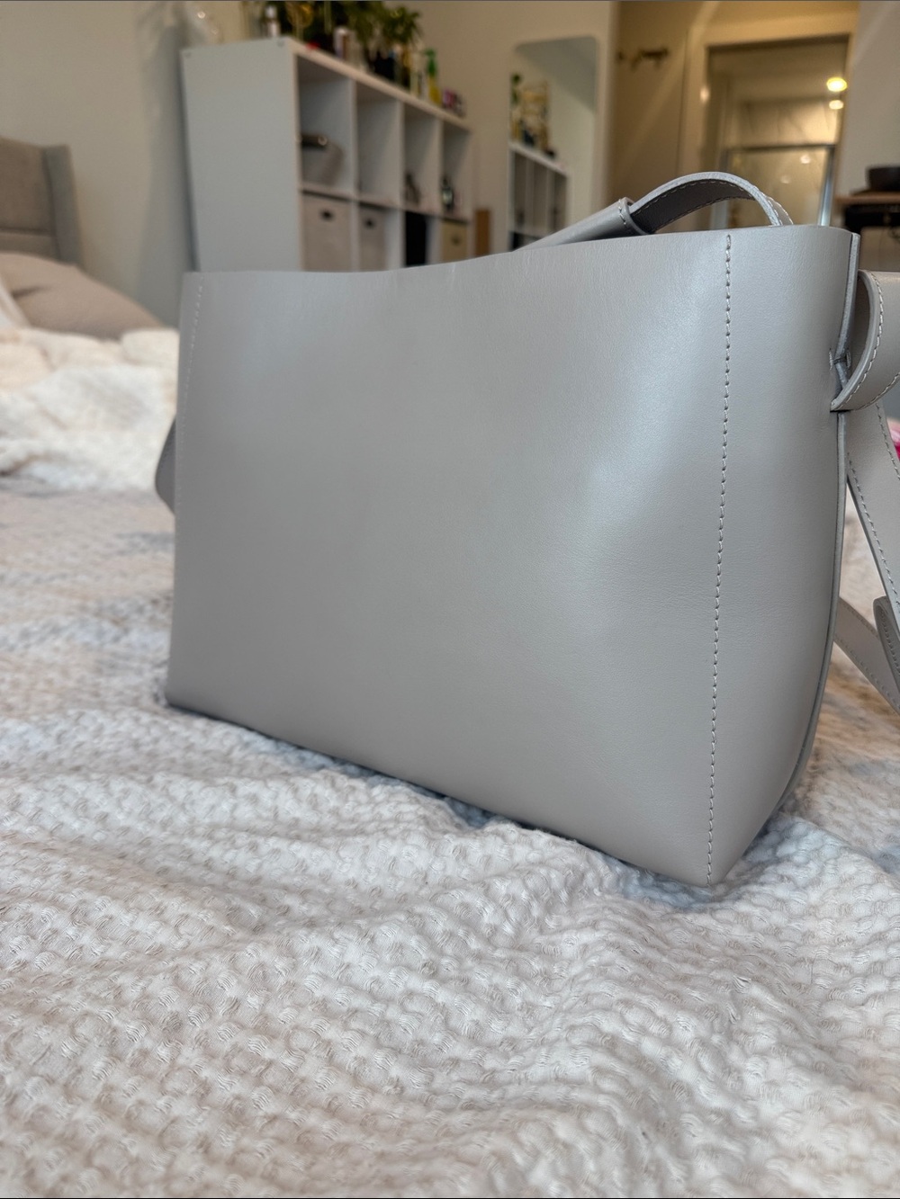 Flattered Hedda Handbag Leather Taupe